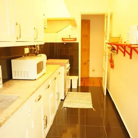 Roma Areeiro Apartamento *